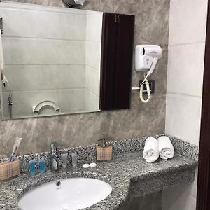 King Suite Spa Bath